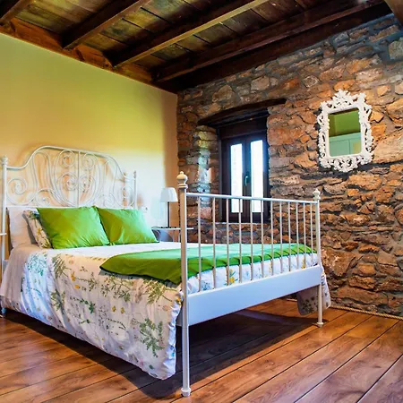 Ruralmedulas Casa 4 *